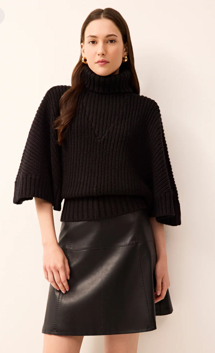 Marie Oliver- black Annika popover