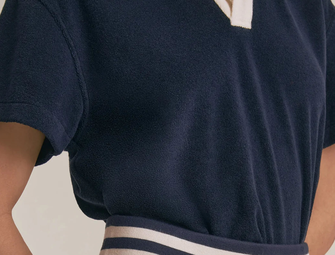 Favorite Daughter - The Crop Beach Shirt (navy)