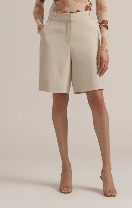 The Favorite Daughter - The Dream Favorite Bermuda Short (French oak)