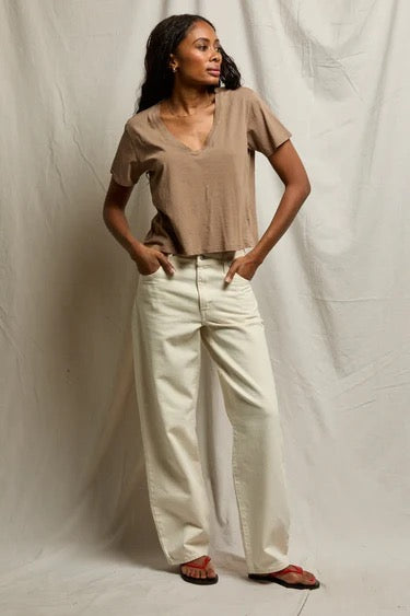 perfectwhitetee - Beckett Crispy Cotton V-Neck Tee