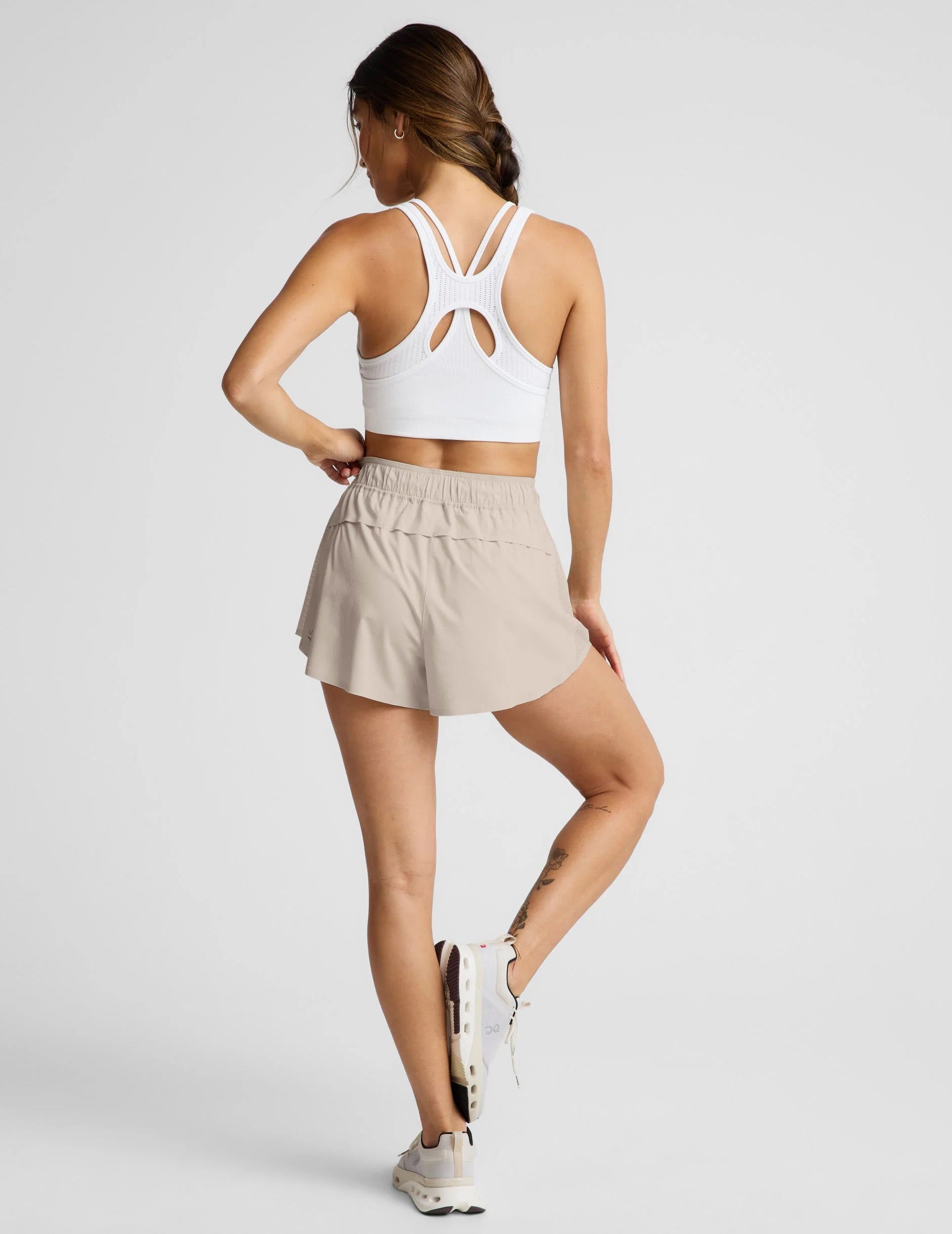 Beyond Yoga - 2.5" Running Solemate Shorts