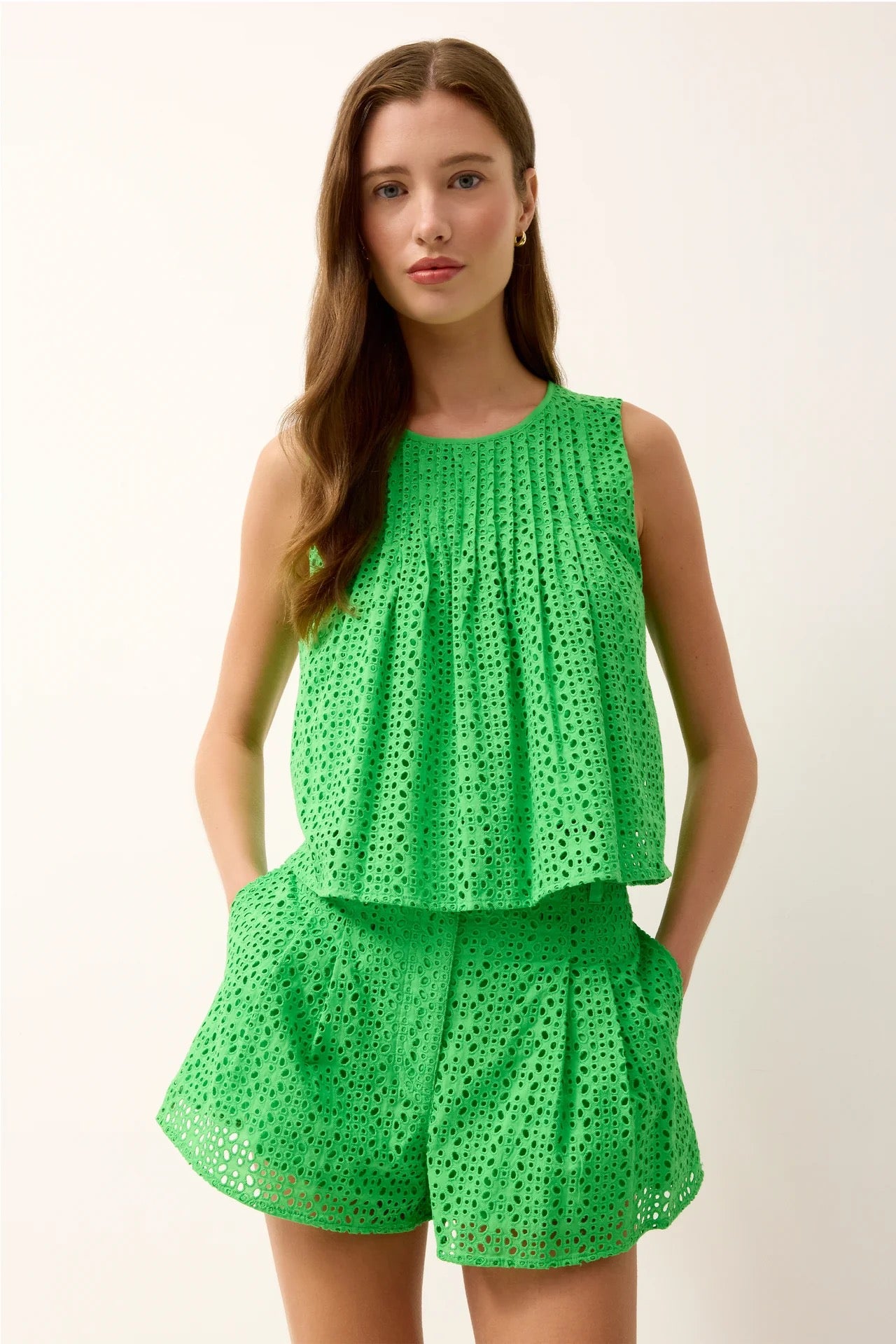 Marie Oliver - Lander Short