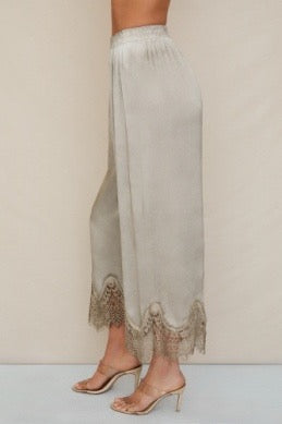 Milio Milano - Mineral Wash Lace Hem Culotte Pants