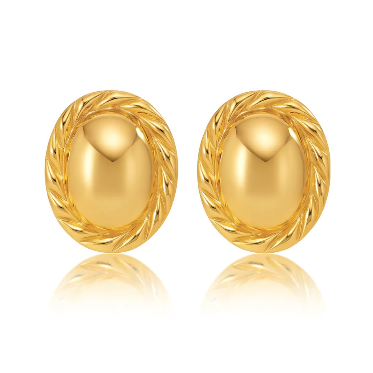 Ellie Vail - Diana Twisted Oval Button Earring