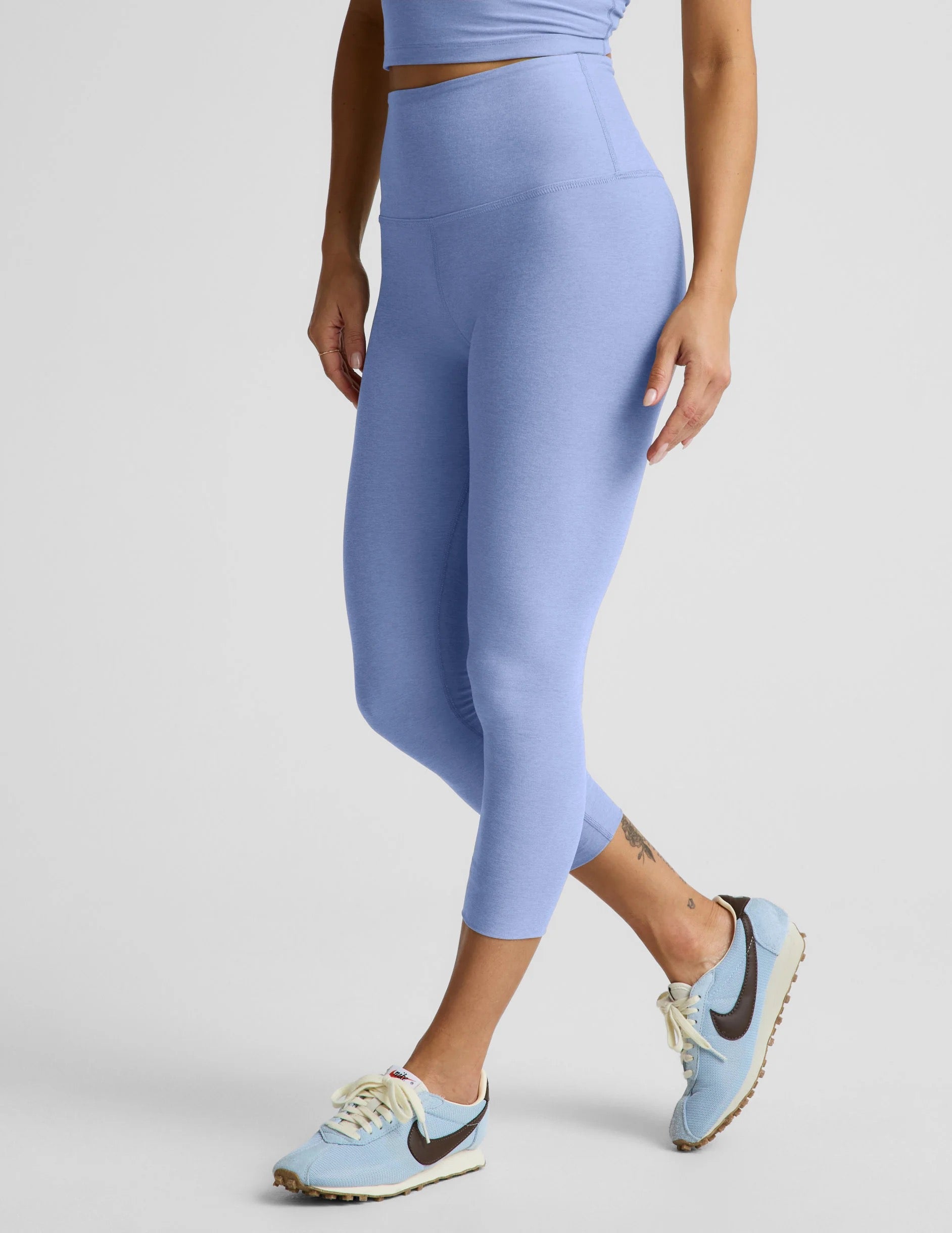 Beyond Yoga - Spacedye Walk And Talk High Waisted Capris Legging