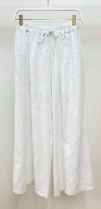 Milio Milano - Elastic Waistband Wide Leg Eyelet Pants