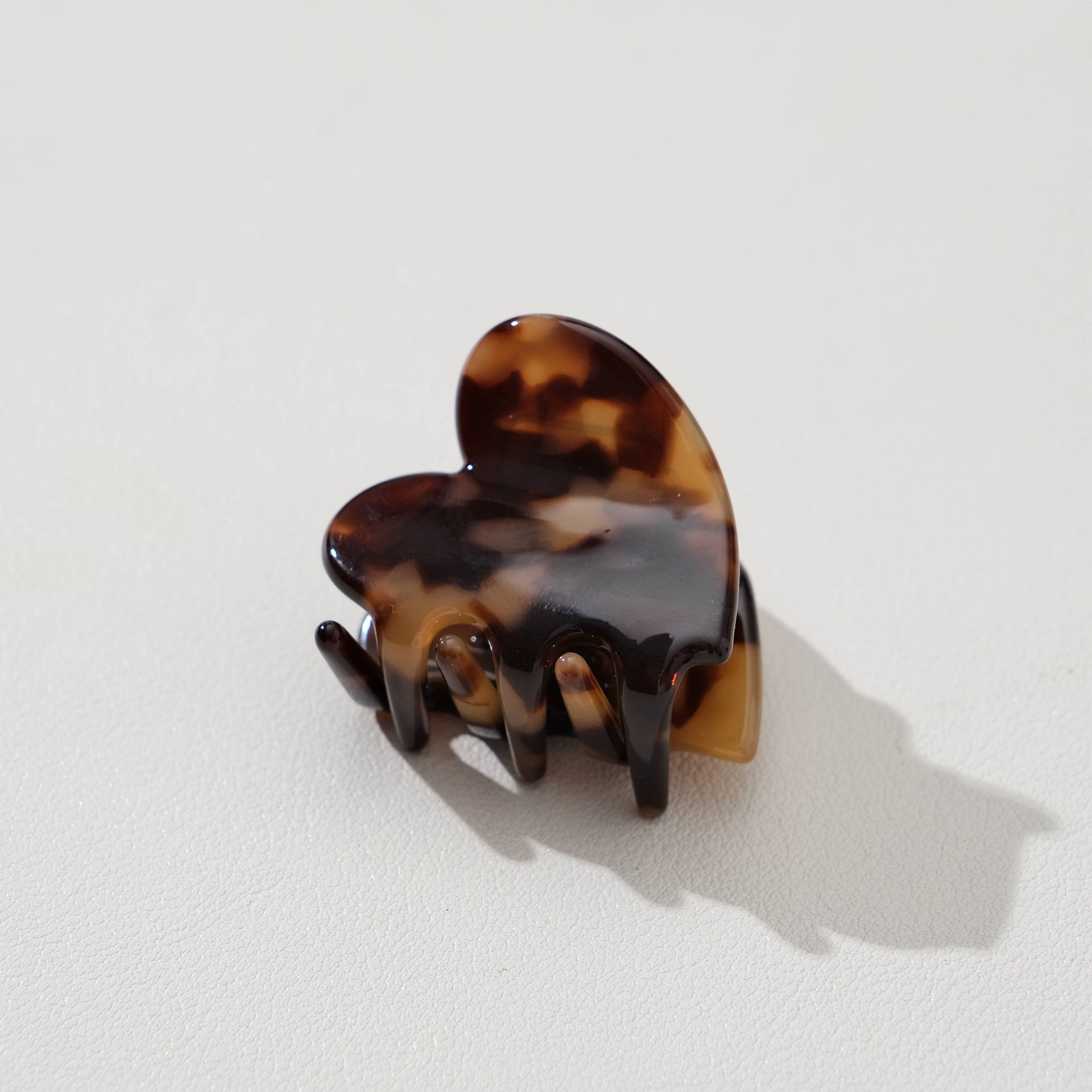 Hair- Mini Heart Claw Clip