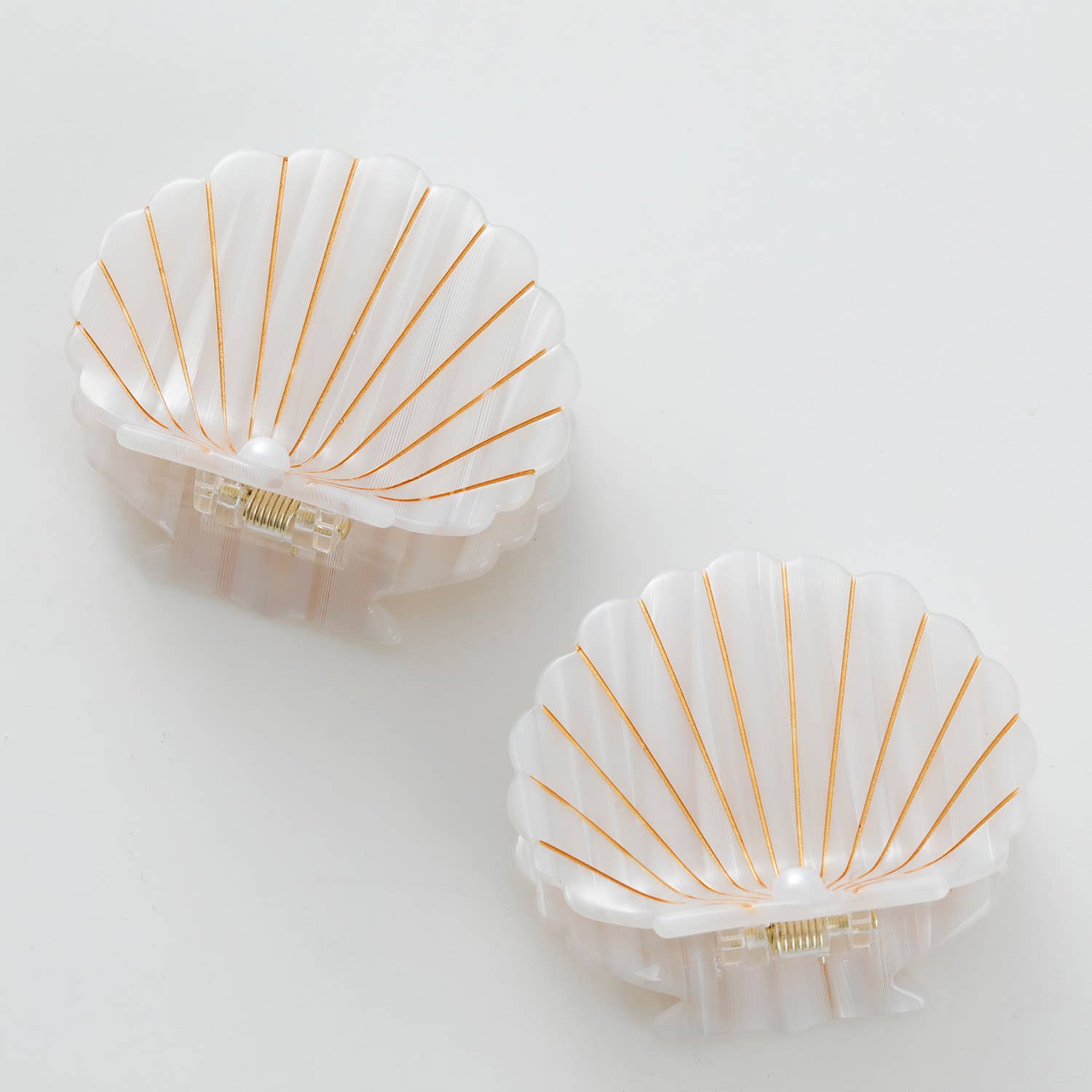 Hair- Opal Pearl Seashell Claw Clip - Medium