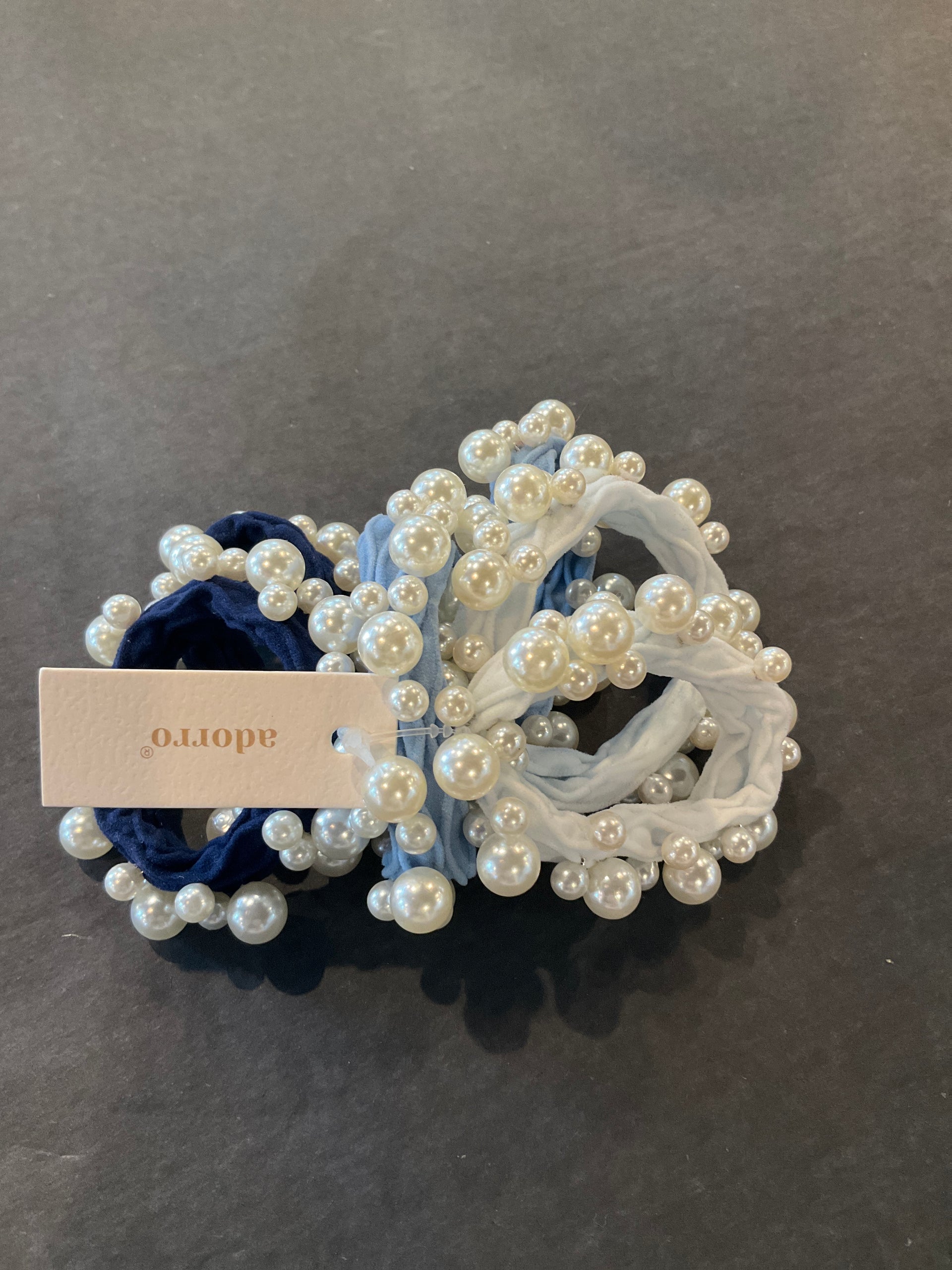 hair - $20  - pearl ties (6 count)