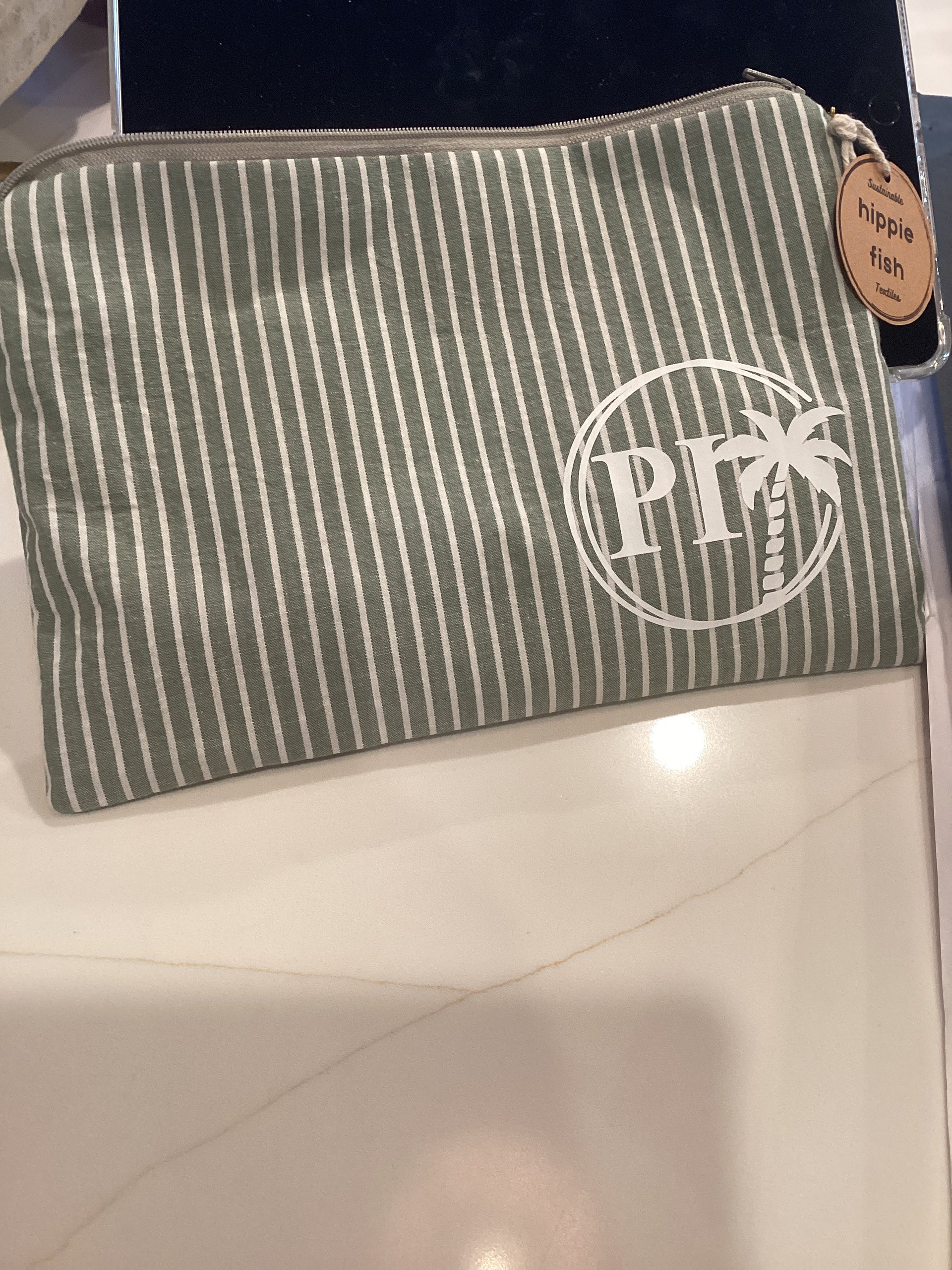 Hippie Fish - PI LOCAL bag