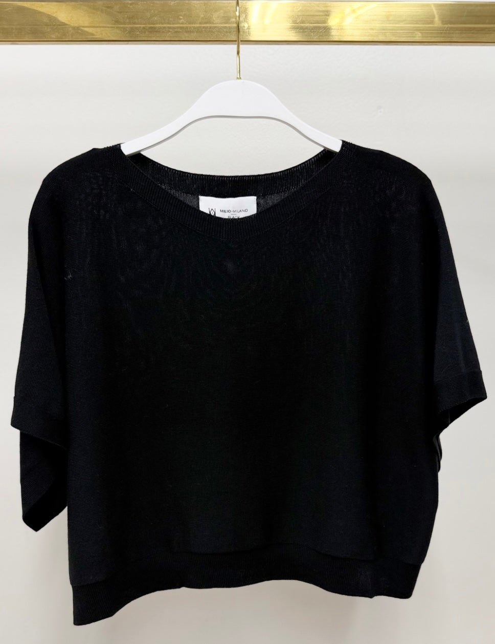 Milio Milano - Light Knit Ribbed Hem Cropped Short Sleeve Top